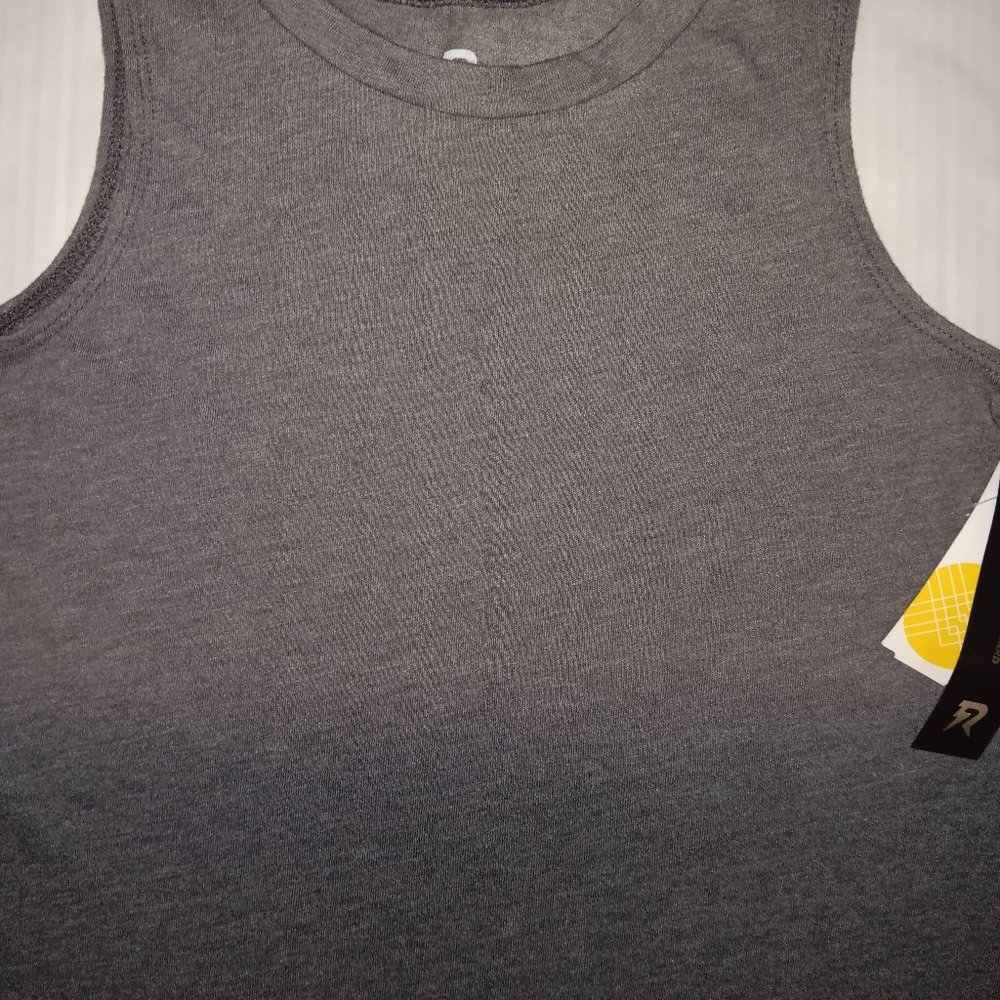 RUNWAY THE MUSCLE TANK GRAY OMBRE SIZE MEDIUM